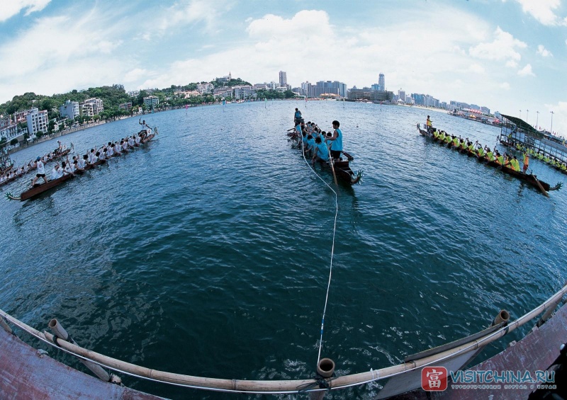 Международные соревнования по гребле на лодках Дракон