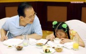 Правительство Китая досыта накормит школьников из деревень