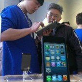Глава Apple извинился перед китайскими потребителями