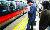 Возможно, в шанхайском метро запретят еду и напитки