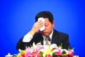 Бывший мэр Шеньчженя Сюй Цзунхэн приговорен к смертной казни с отсрочкой