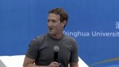 Основатель Фейсбука заговорил по-китайски