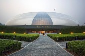 Пекин приглашает на открытие оперного сезона
