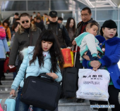 Китайцы на Праздник Весны все чаще выбирали самолеты