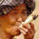 С 1 мая в Китае будет сильно ограничено курение
