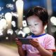 В Китае предлагают меньше проводить время в Интернете – и взрослым, и детям