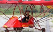 Китайский фермер построил самолет из ткани и металла