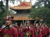 На родине Конфуция прошел весенний ритуал поминовения великого мыслителя
