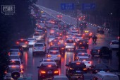 Численность китайского автопарка превысила 300 млн машин