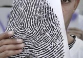 Пекин начинает сбор отпечатков пальцев граждан