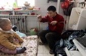 Китайская семья живёт в туалете