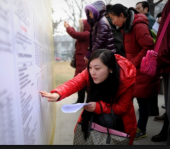 Китайцев предупреждают об опасностях учебы детей за границей