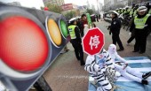 Китай впервые отмечает национальный день безопасности дорожного движения