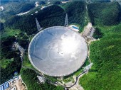 Китай ввел в эксплуатацию крупнейший в мире радиотелескоп