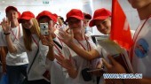450 российских школьников прибыли в Китай на отдых