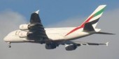 Emirates продает дешевые билеты в Китай и Гонконг