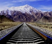 Новая железная дорога в Тибете пользуется огромным спросом