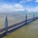 В Китае открывают самый длинный в мире мост над морем