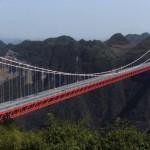 В Китае открылся самый длинный в мире мост через каньон