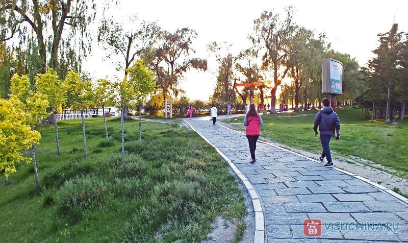 Парк на озере Наньху