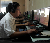 Студенты и офисные работники Китая больше всех сидят в интернете
