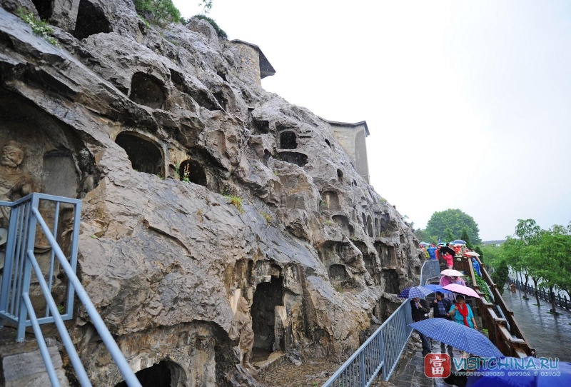 Пещеры Лунмэнь