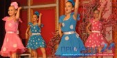 «Харбинская весна» танцует русские танцы