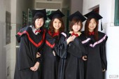 Китайские власти помогают бедным студентам получить высшее образование