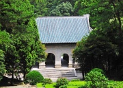 Наньюэ, Храм героев