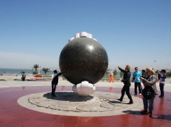 Площадь «Шаньхай Гуанчан»