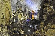 Карстовые пещеры Чжицзинь (Zhijindong Cave Geopark)	