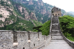 Великая стена. Участок Цзюмэнькоу. Хулудао.