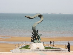 Площадь «Шаньхай Гуанчан»