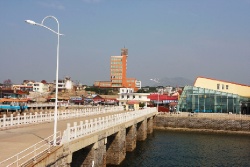 Хулудао. Остров Juhua.