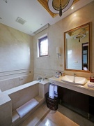 Инкоу. Термальные источники. Royal Jingshan Mountain Hot Spring hotel.