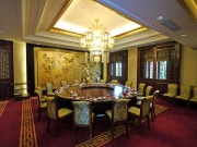 Инкоу. Термальные источники. Royal Jingshan Mountain Hot Spring hotel.