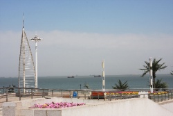 Площадь «Шаньхай Гуанчан»