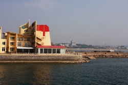 Хулудао. Остров Juhua.