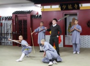 Шоу монахов