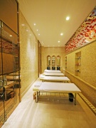 Инкоу. Термальные источники. Royal Jingshan Mountain Hot Spring hotel.