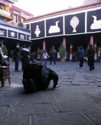 Лхаса. Монастырь Джоканг