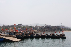 Хулудао. Остров Juhua.