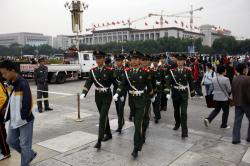 Караул на площади Тяньаньмэнь